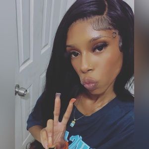 Meet your Posher, Treeva